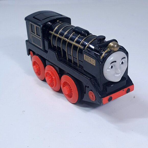 Thomas & friends Motorized Hiro Y4108 Metal Diecast black Wooden Railway 2012 - Picture 1 of 16